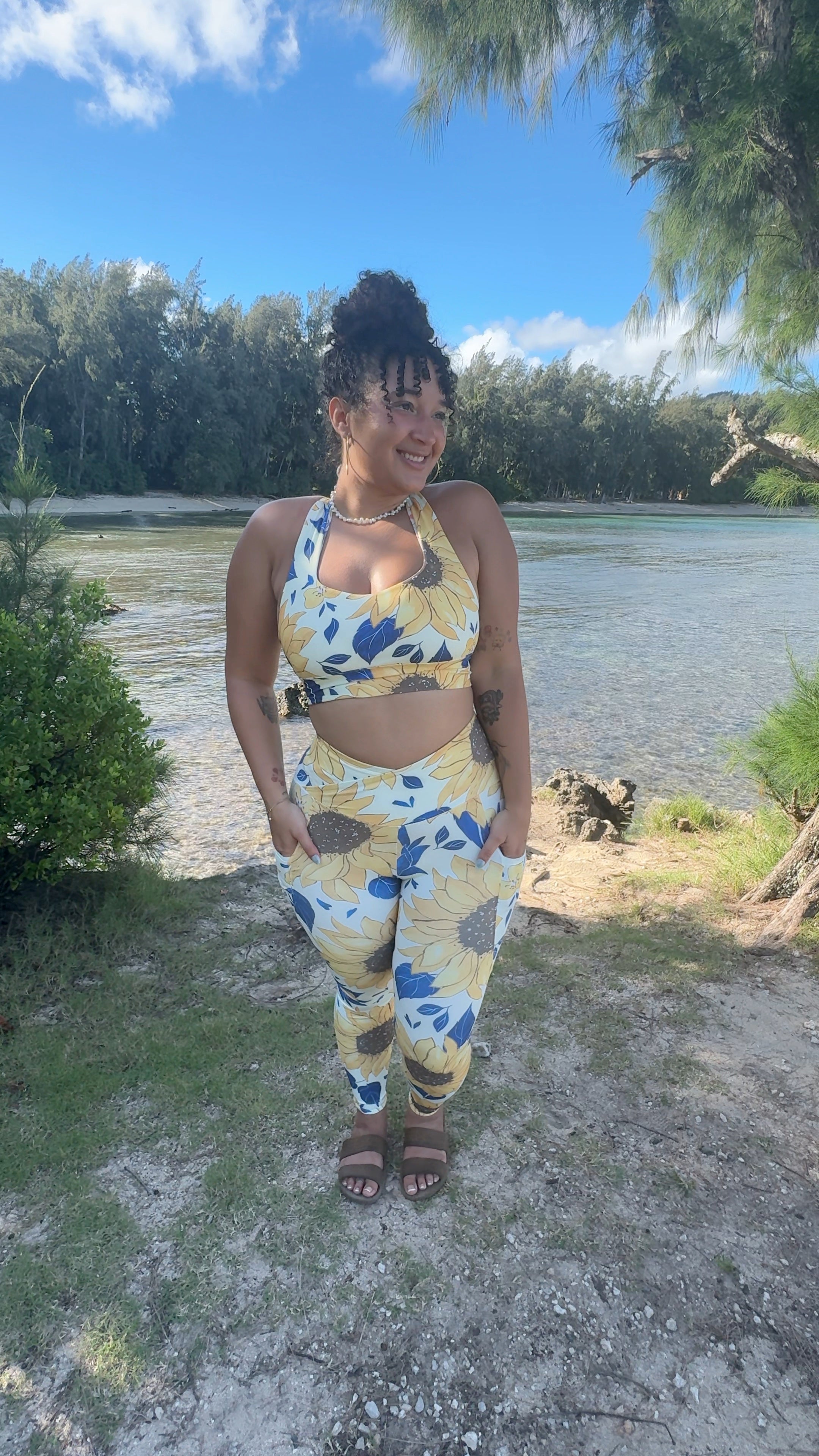 Nanala ~ Crossover Leggings